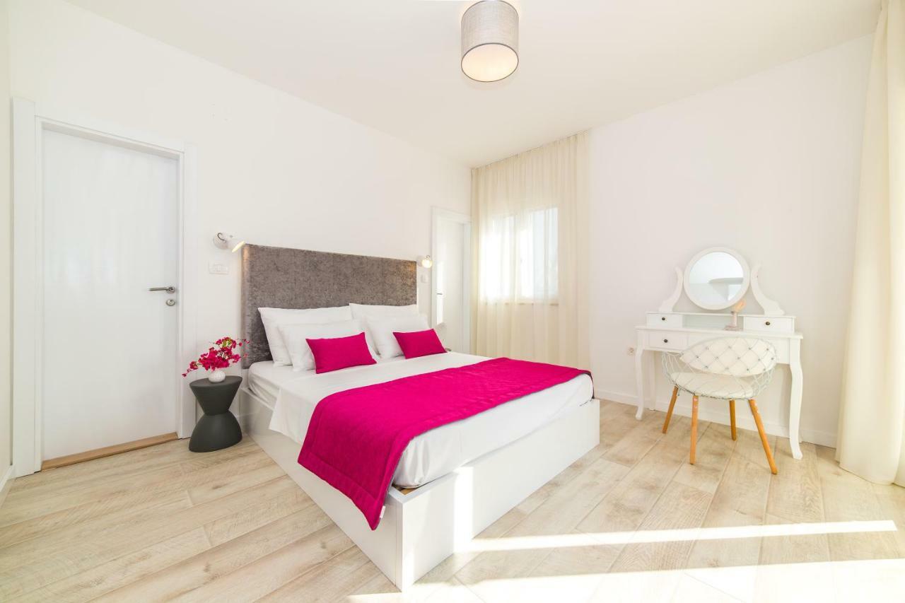 Villa Eni Primošten Екстериор снимка