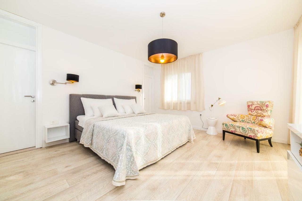 Villa Eni Primošten Екстериор снимка